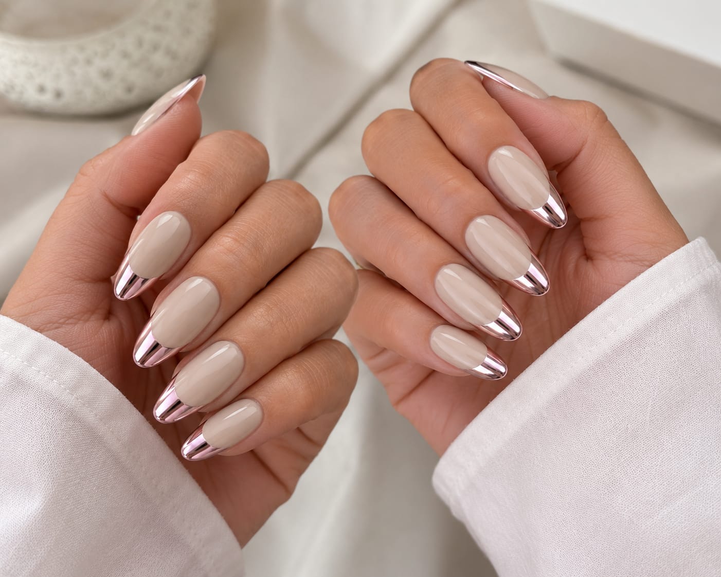Rose Chrome French – Medium Almond